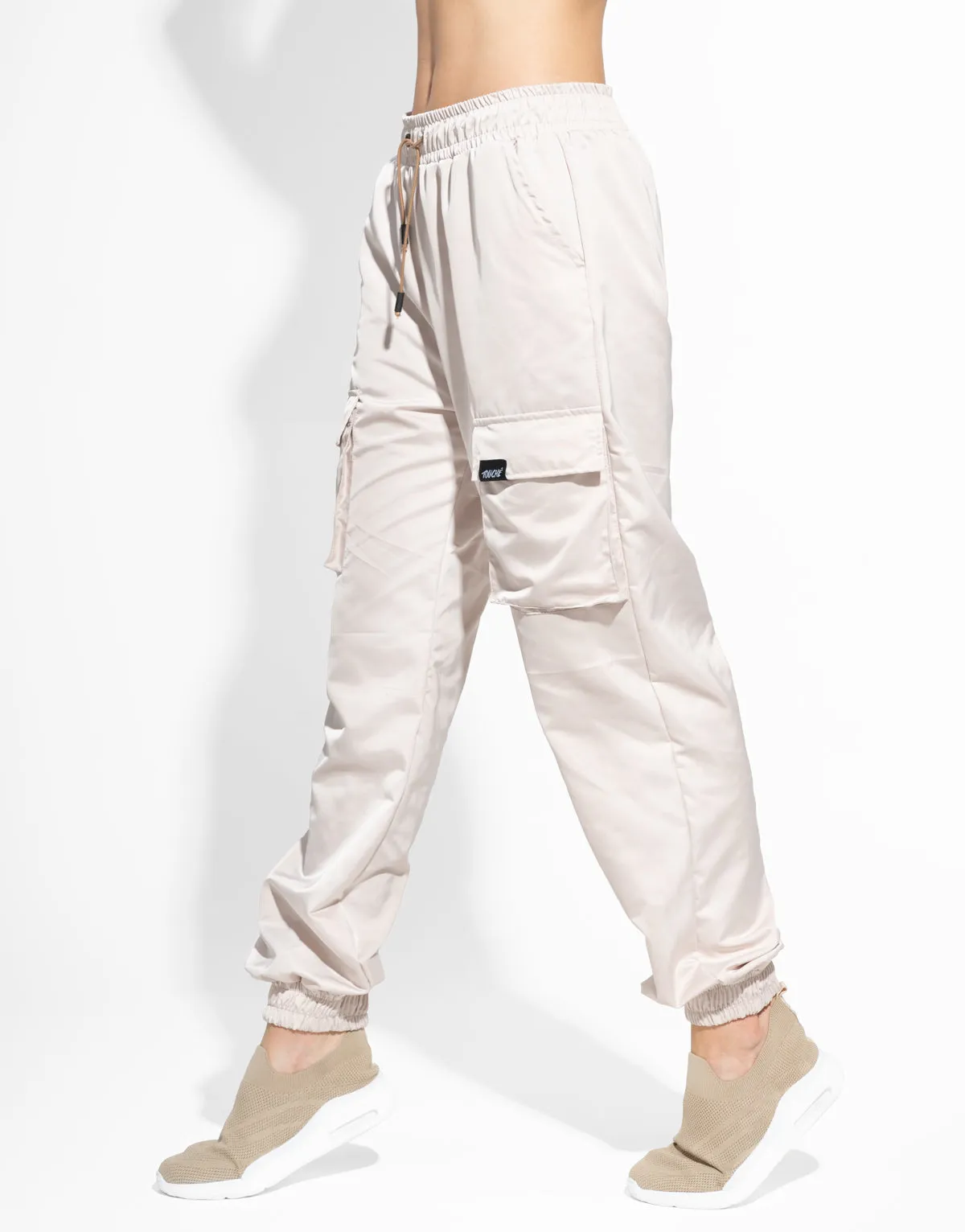 BEIGE CARGO JOGGER