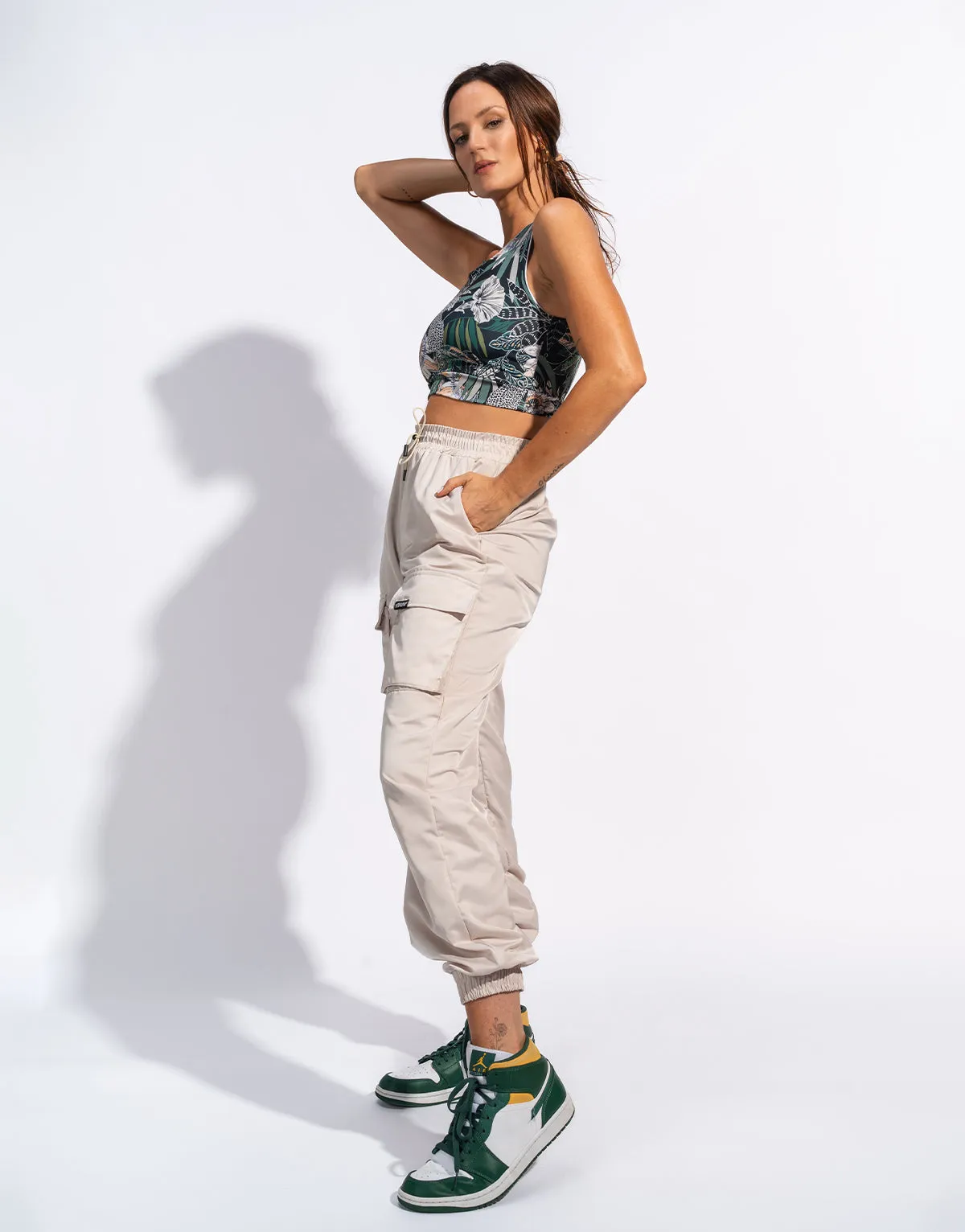 BEIGE CARGO JOGGER