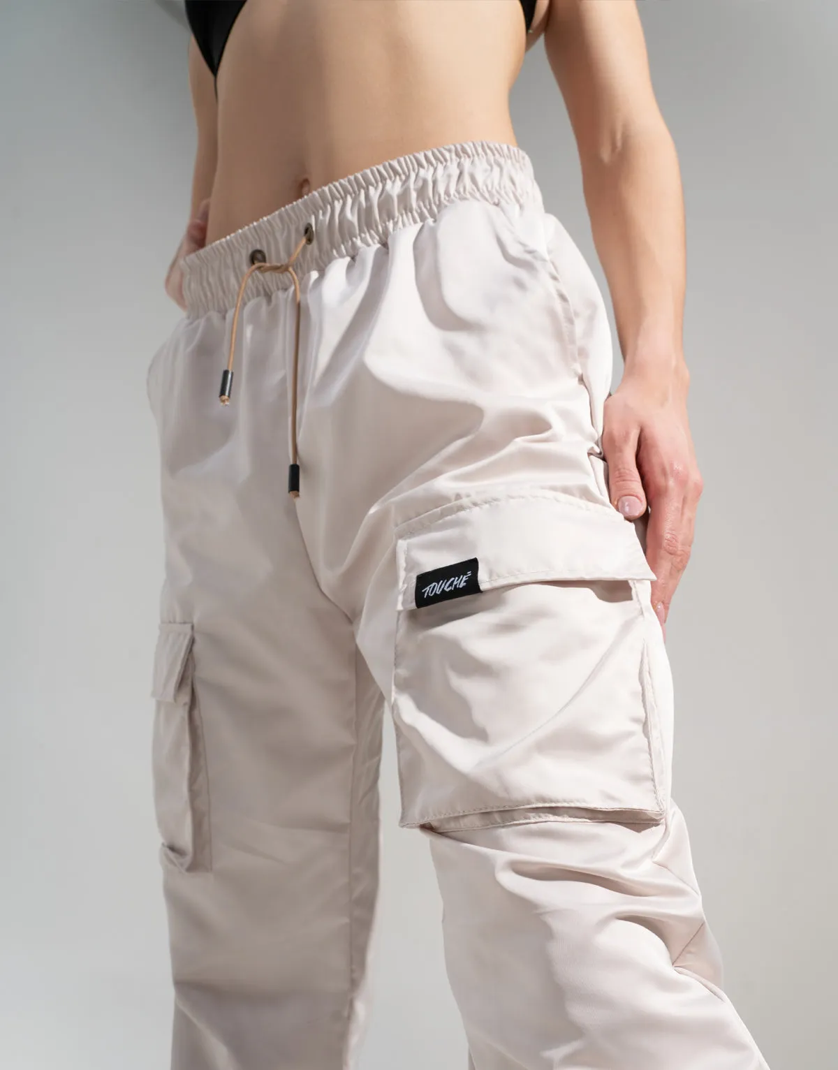 BEIGE CARGO JOGGER