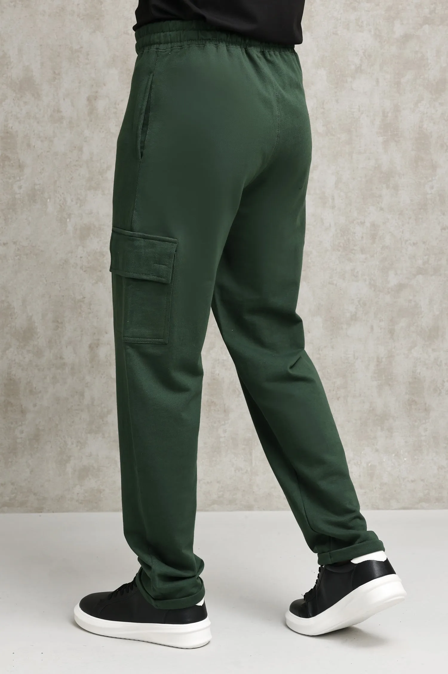 CARGO STYLE KNIT JOGGERS WITH UTILITY POCKETS
