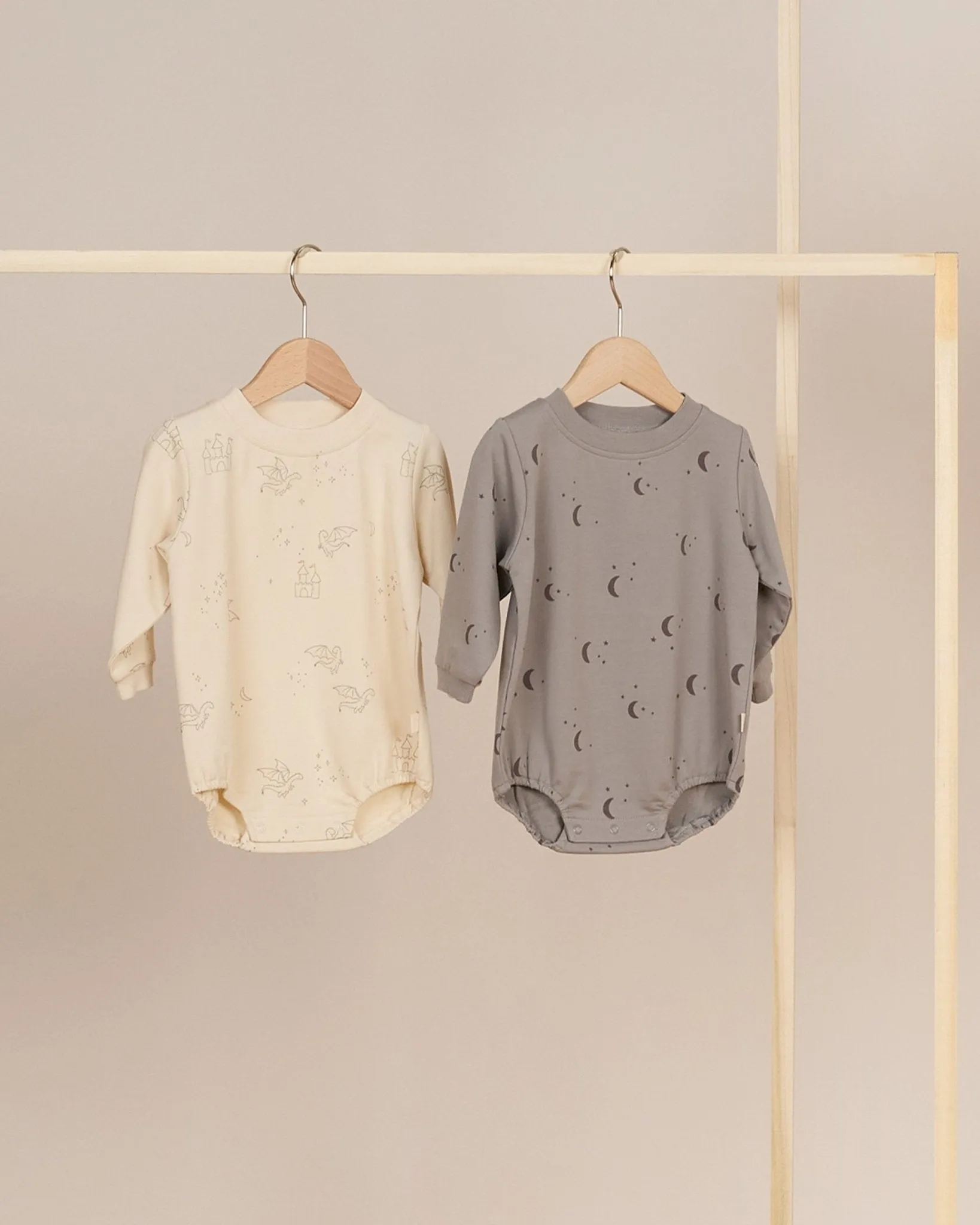 Crewneck Bubble Romper || Dragons
