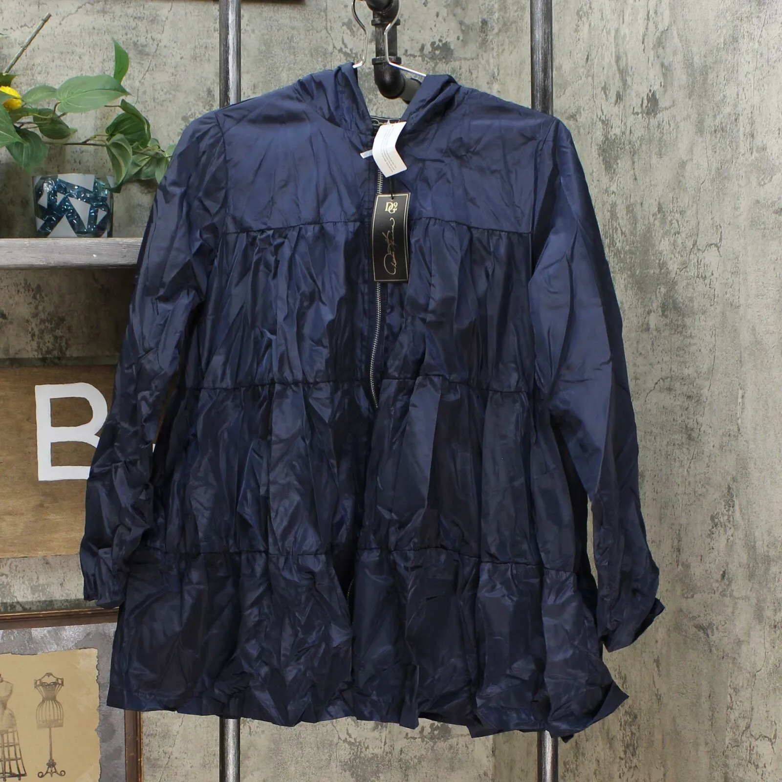 DG2 by Diane Gilman Women's Water-Resistant Hooded Tiered Raincoat