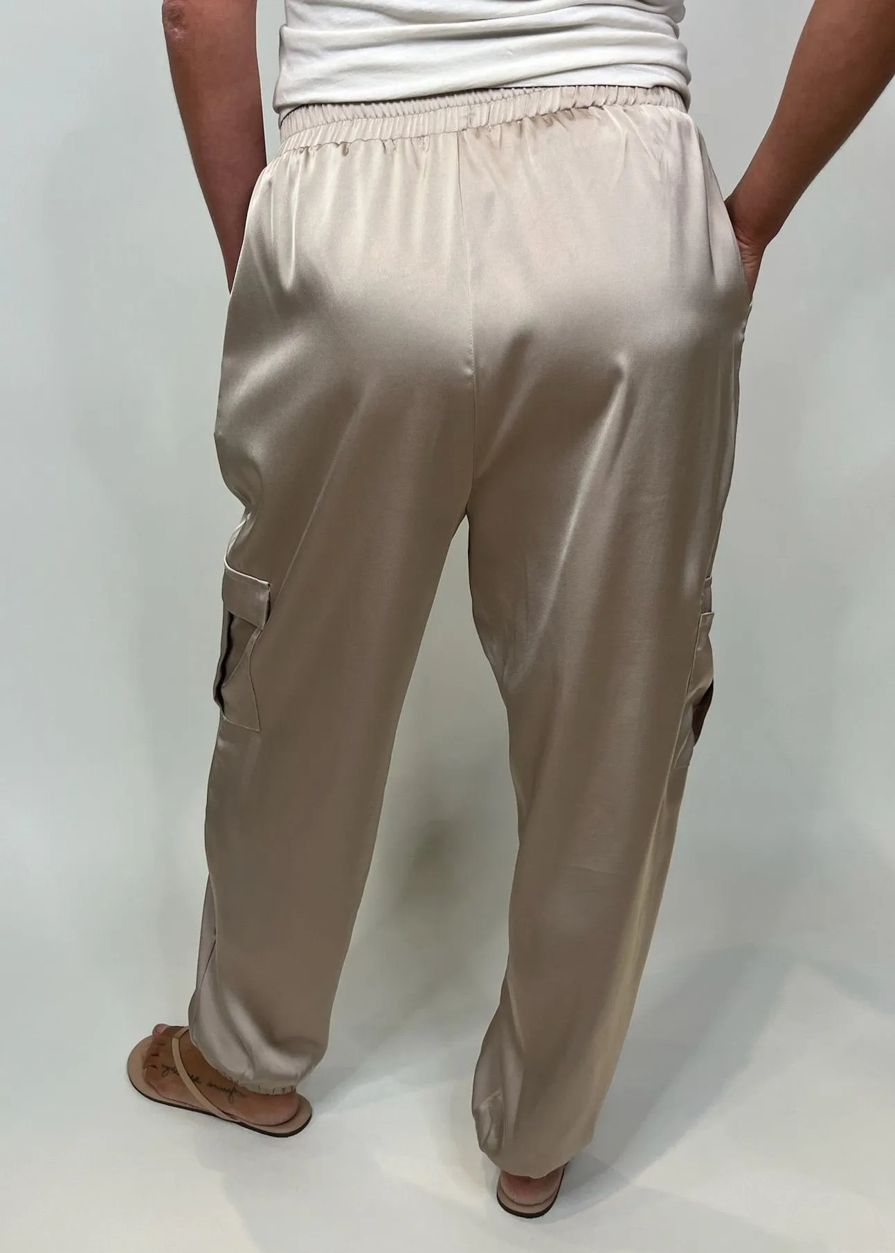 KLD Satin Cargo Joggers Champagne