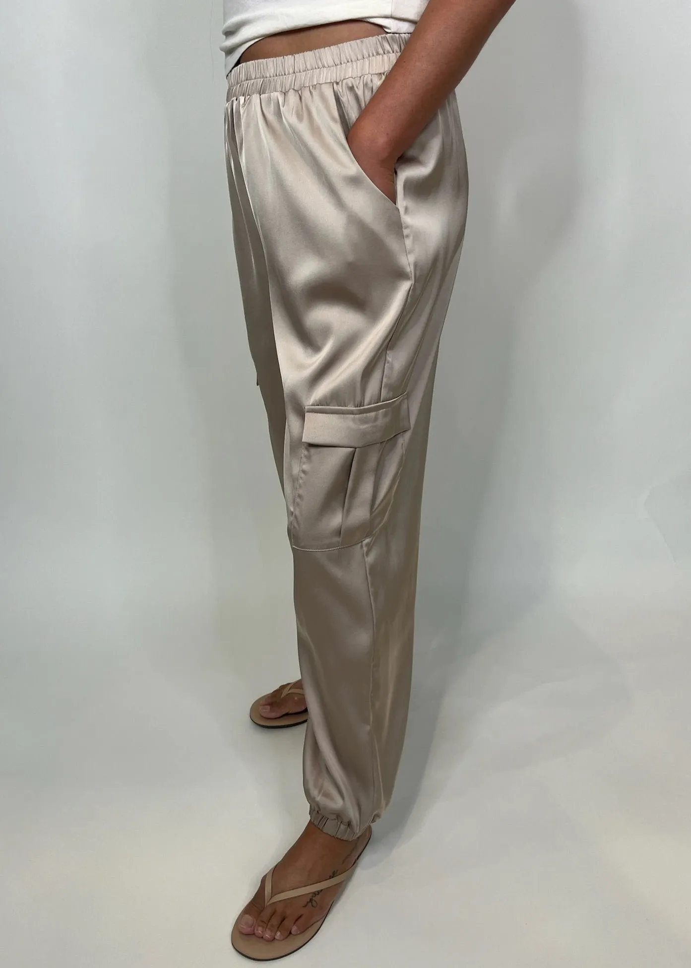KLD Satin Cargo Joggers Champagne