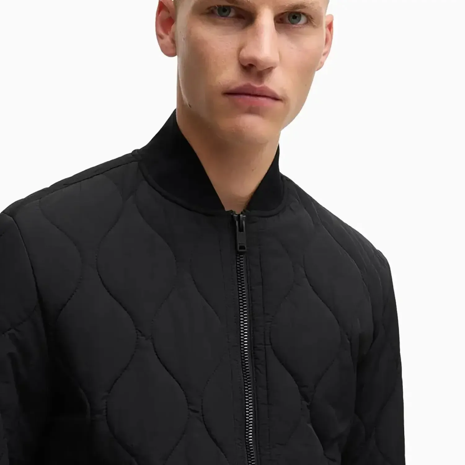 Men's Water Repellent Jacket With Onion Quilting