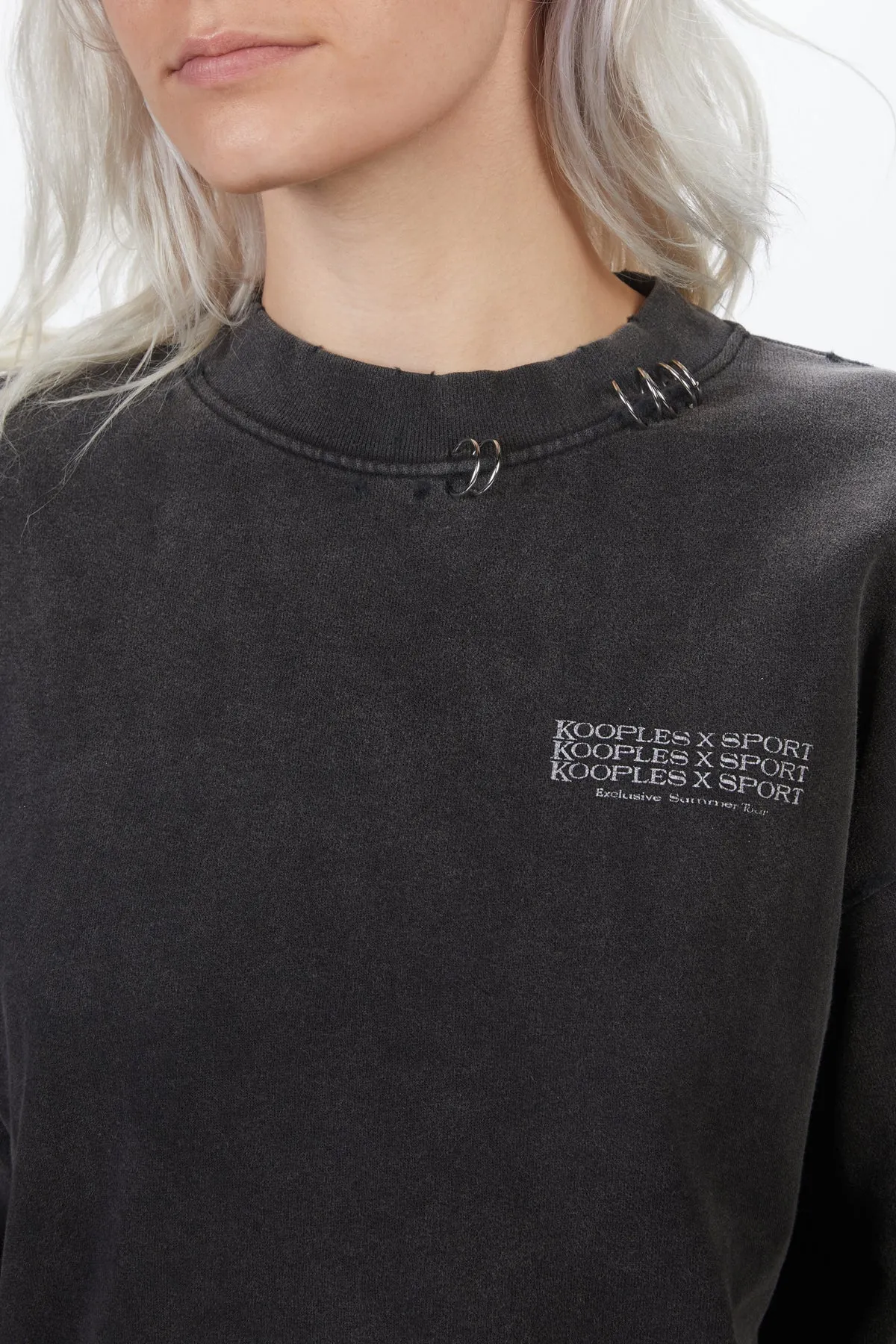 PRINTED EMBELLISHED SWEATSHIRT
