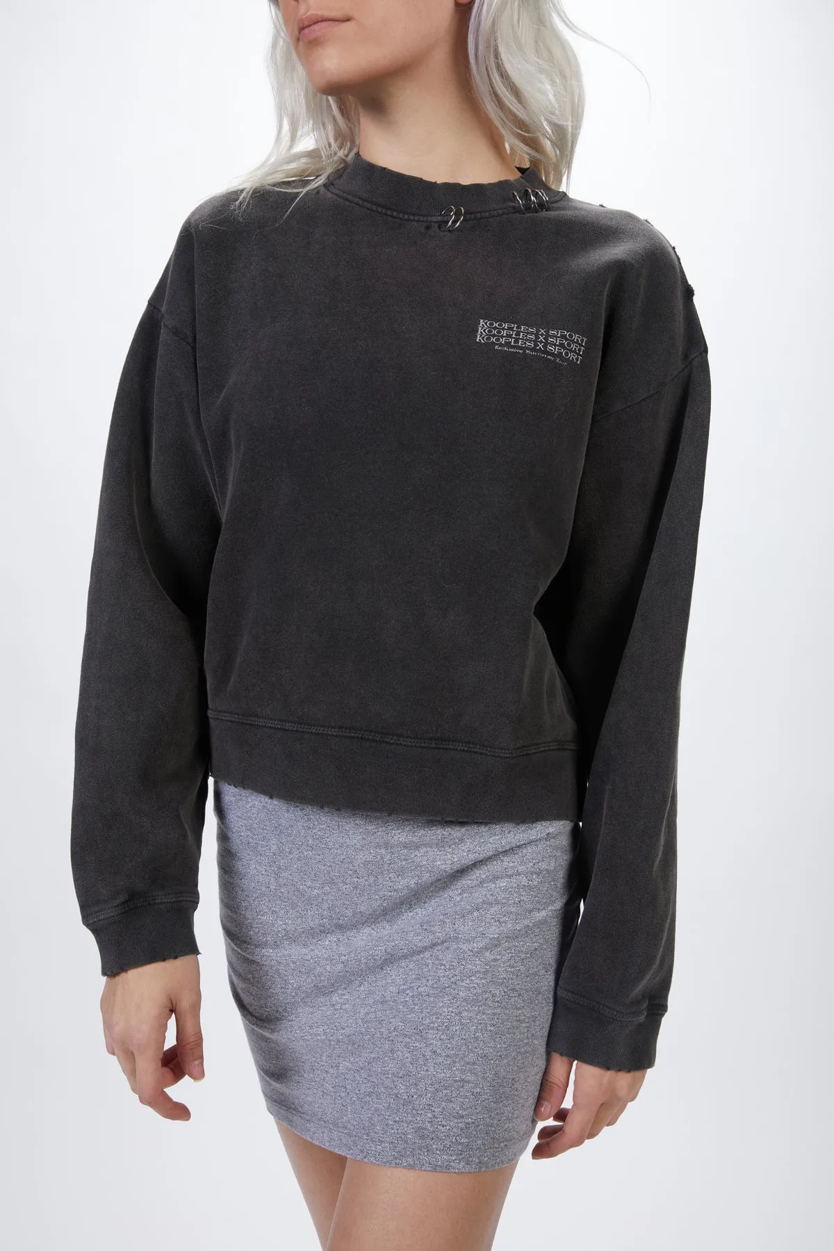 PRINTED EMBELLISHED SWEATSHIRT