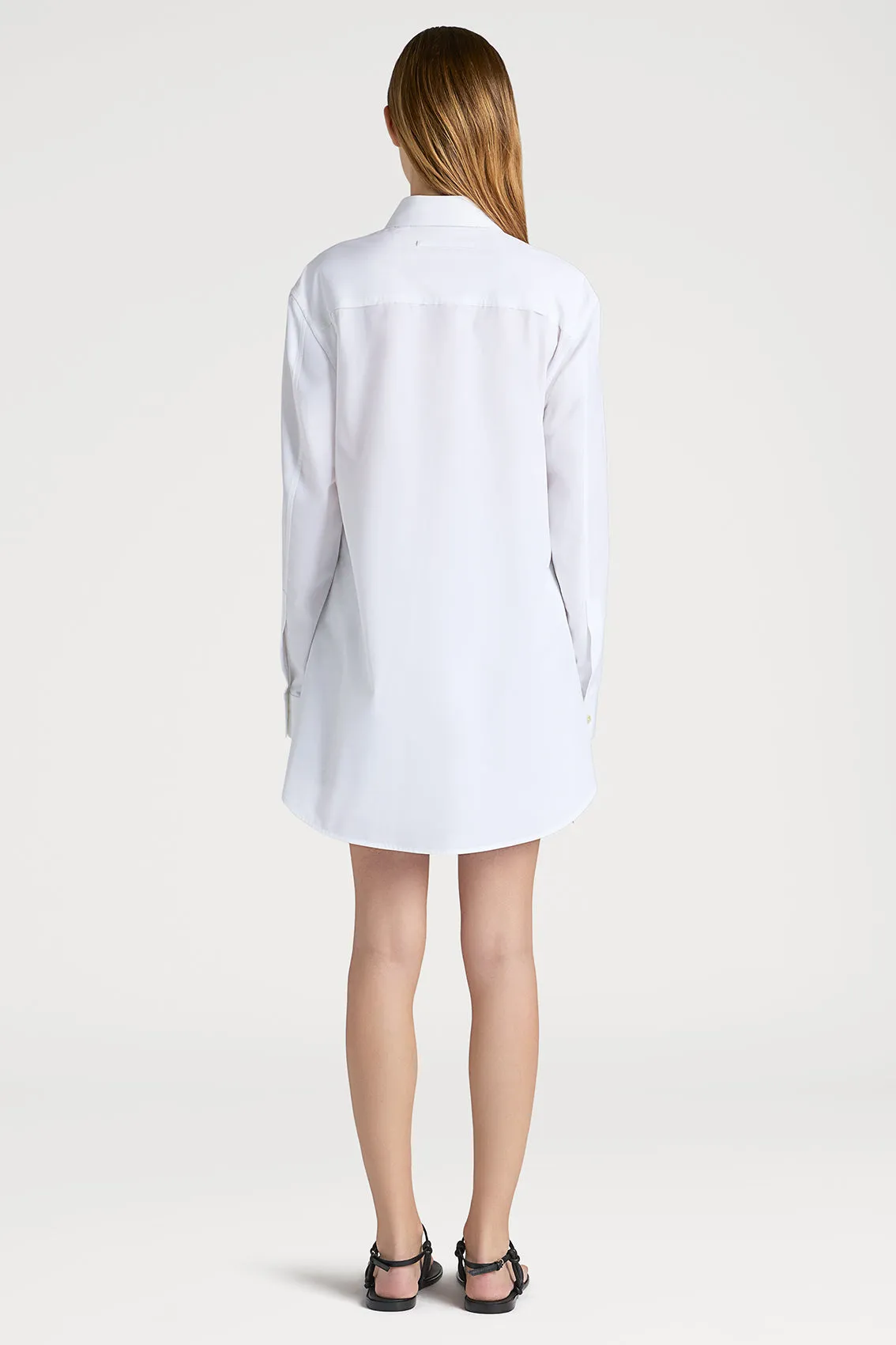 THE ICONIC WAIST-DEFINED SHIRT