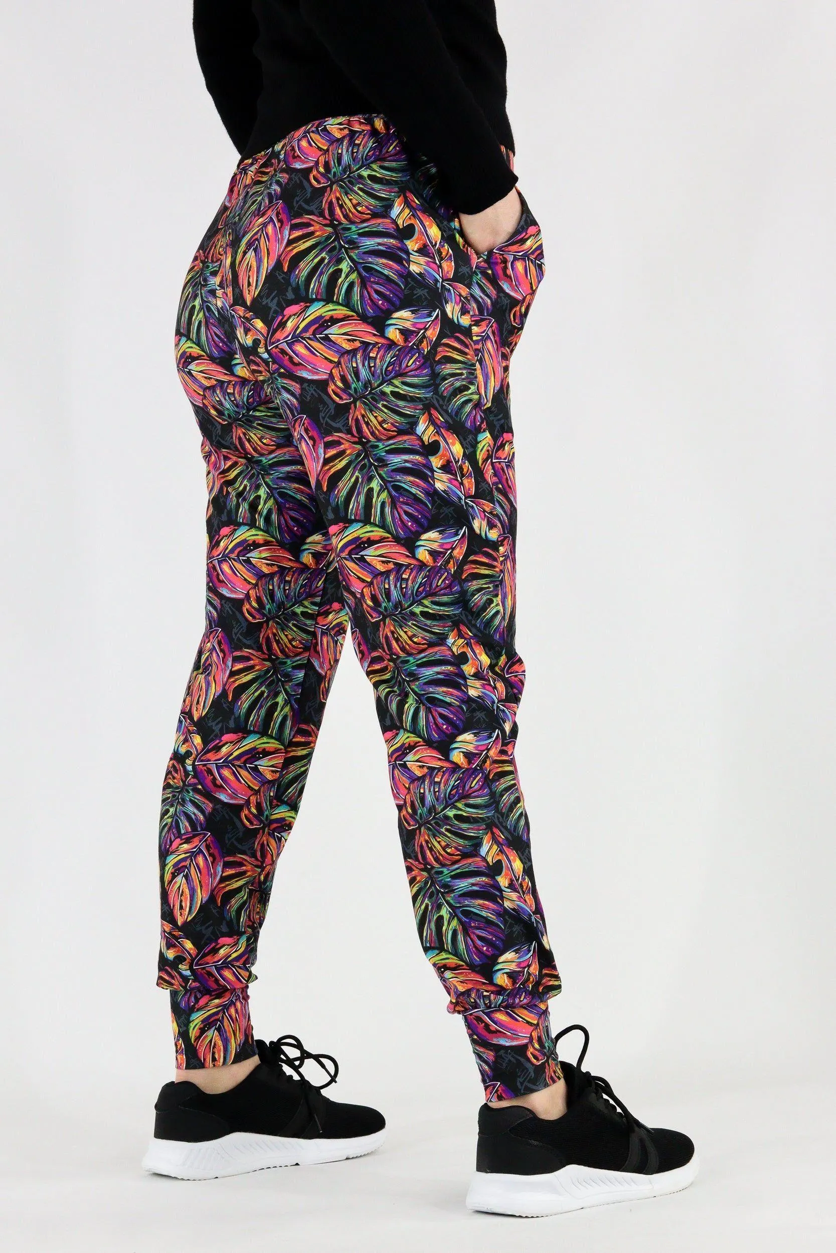 Tropic Life - Hybrid Pocket Joggers 1.0