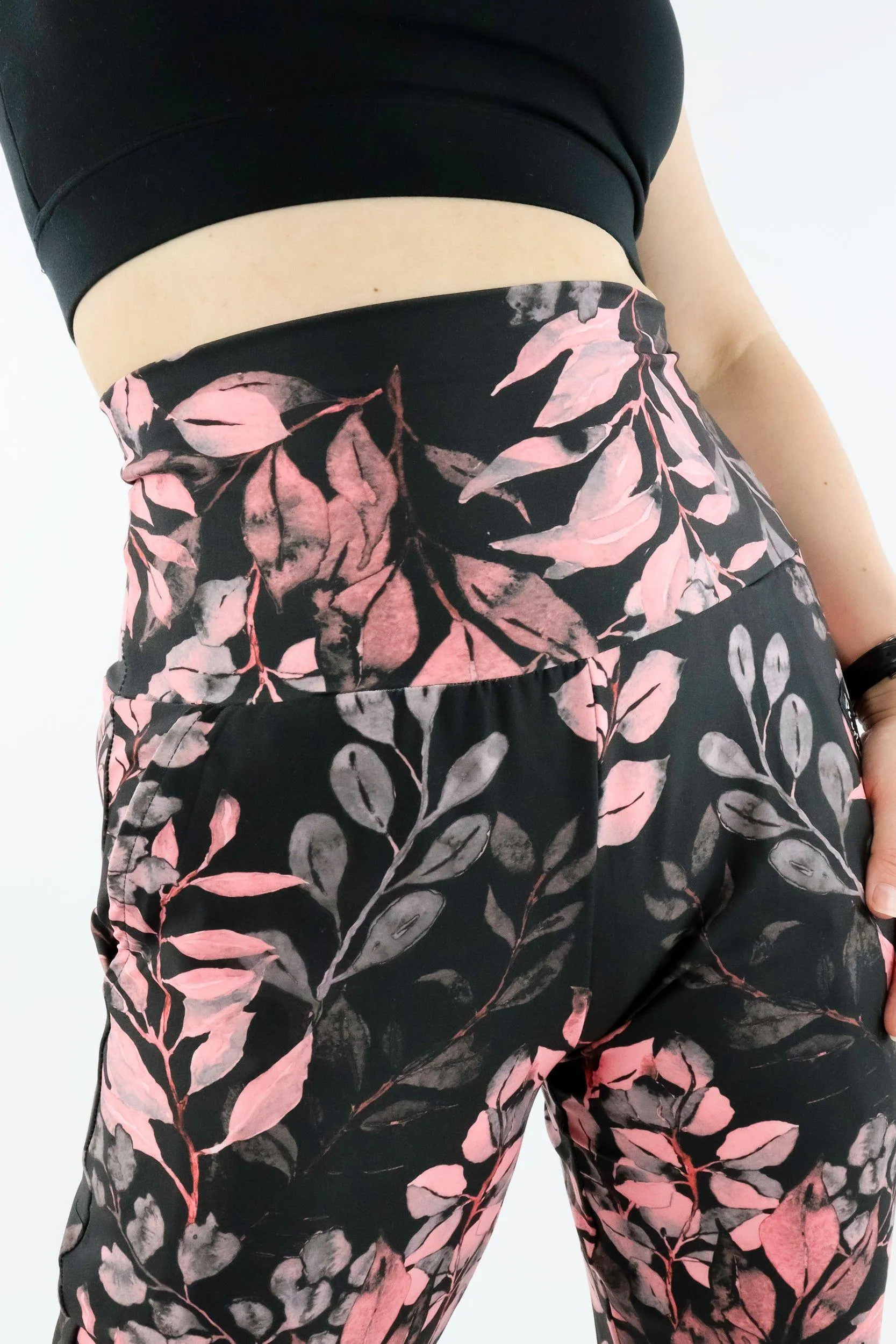 Vintage Watercolour Leaves - Hybrid Joggers 2.0 - Pockets