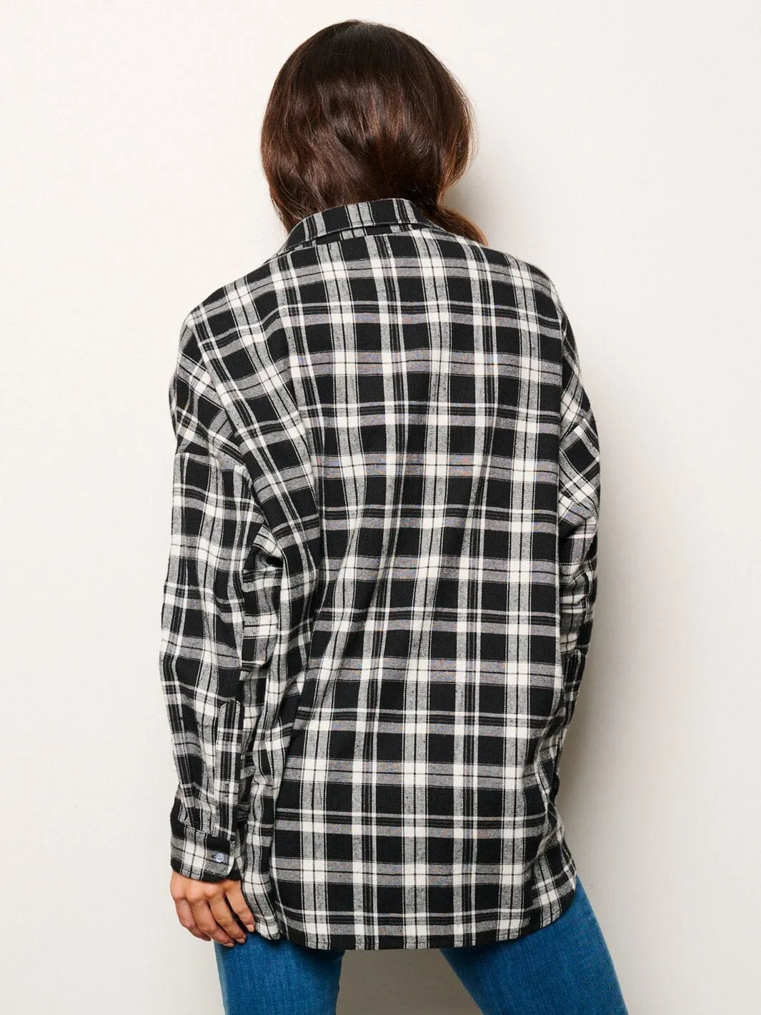 WOMEN'S LONG SLEEVE BUTTON UP OVERSIZED PLAID TOP