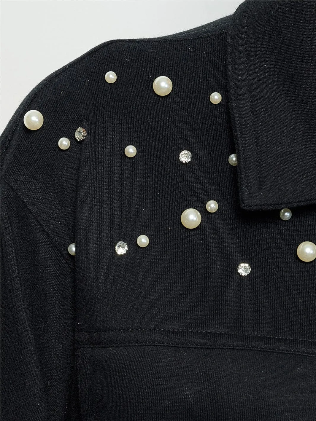 WOMEN'S LONG SLEEVE BUTTON UP POCKETS STUDS DETAILED TOP