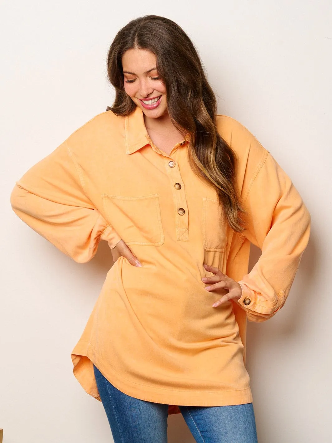 WOMEN'S LONG SLEEVE BUTTONS DETAILED OVERSIZED TUNIC TOP