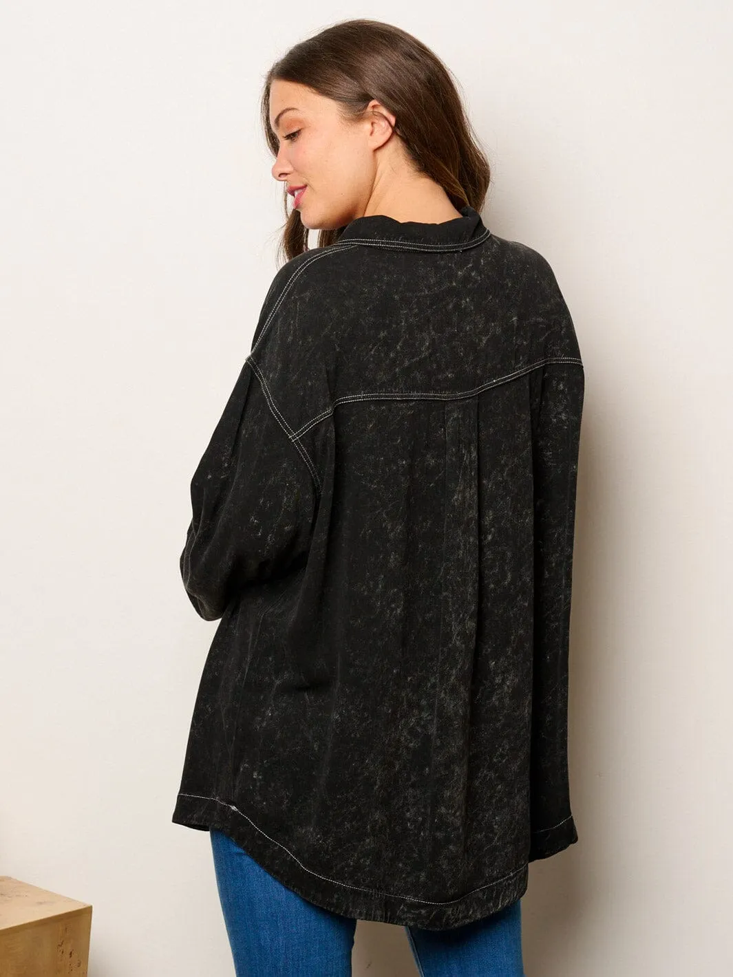 WOMEN'S LONG SLEEVE BUTTONS DETAILED OVERSIZED TUNIC TOP