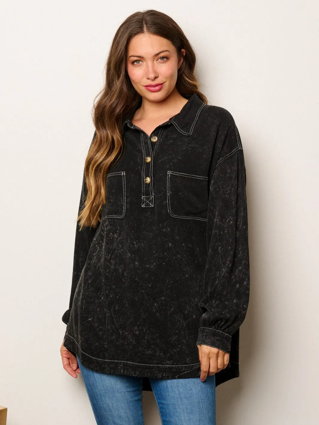 WOMEN'S LONG SLEEVE BUTTONS DETAILED OVERSIZED TUNIC TOP
