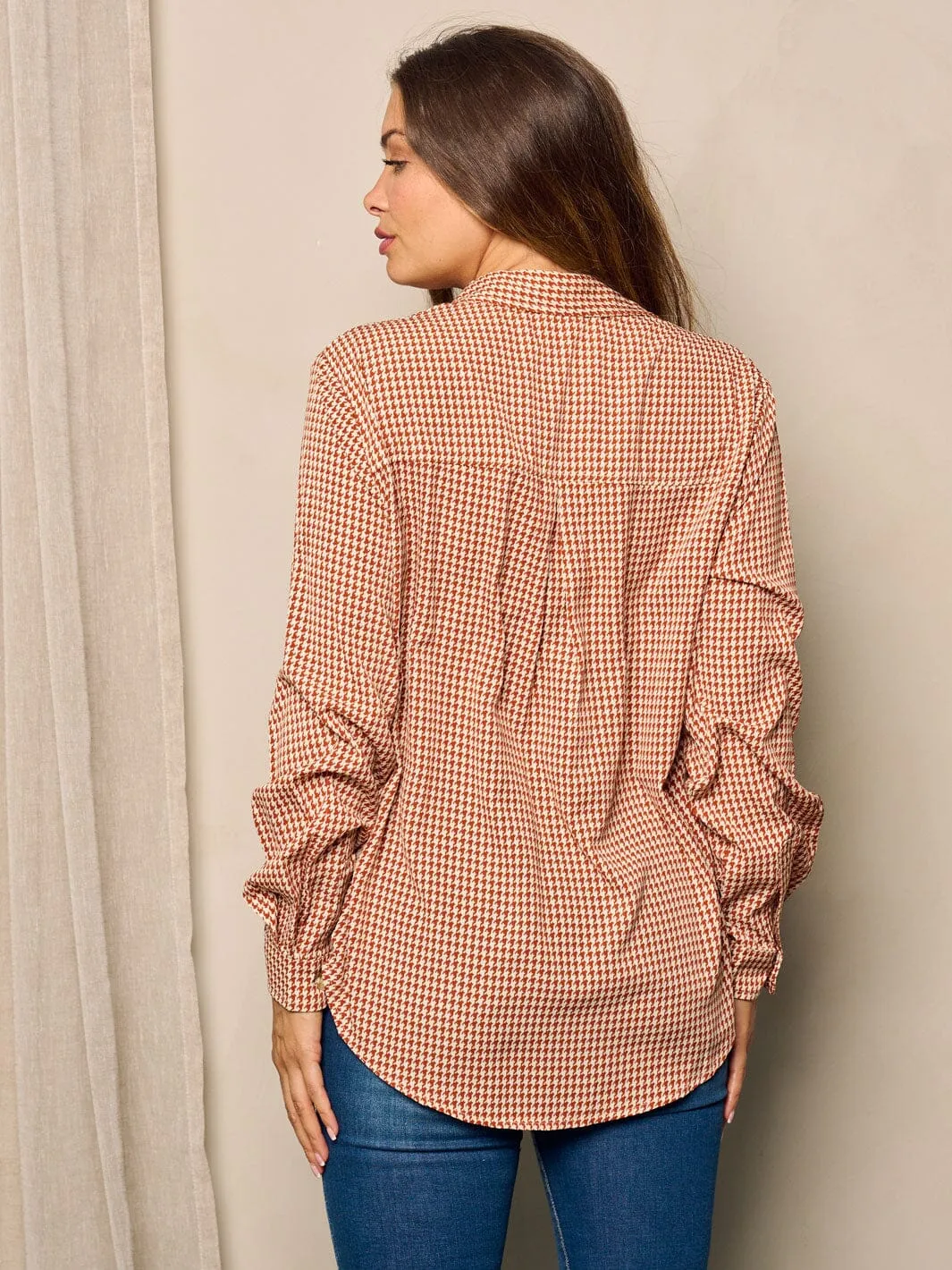 WOMEN'S LONG SLEEVE FRONT POCKET BUTTON UP BLOUSE TOP