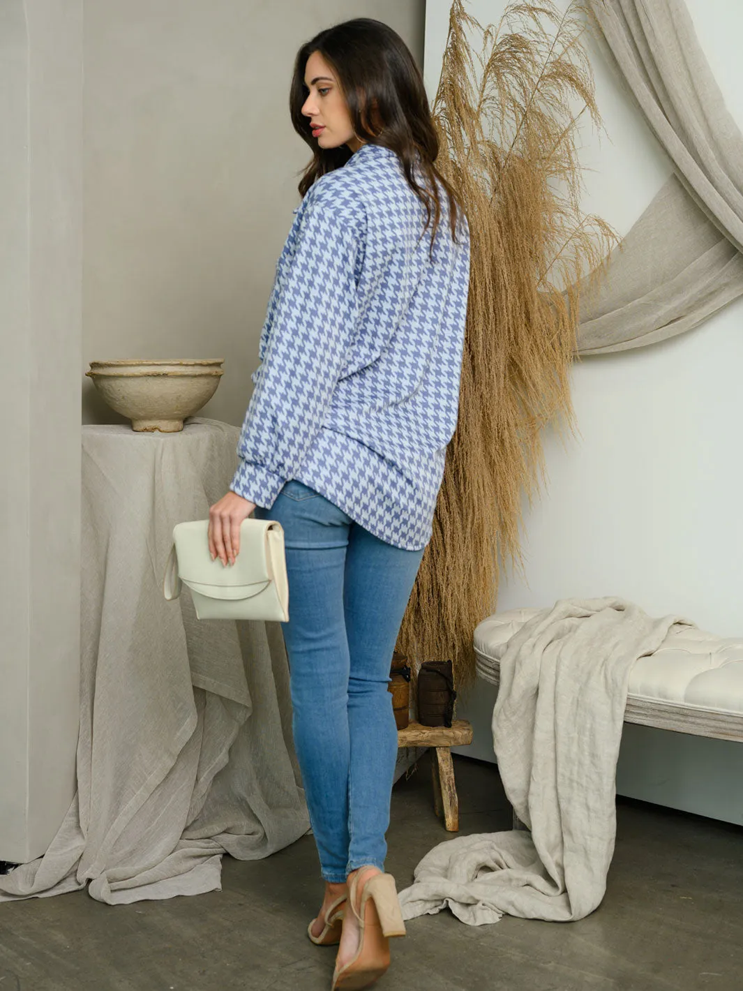 WOMEN'S LONG SLEEVE FRONT POCKETS BUTTON UP TOP