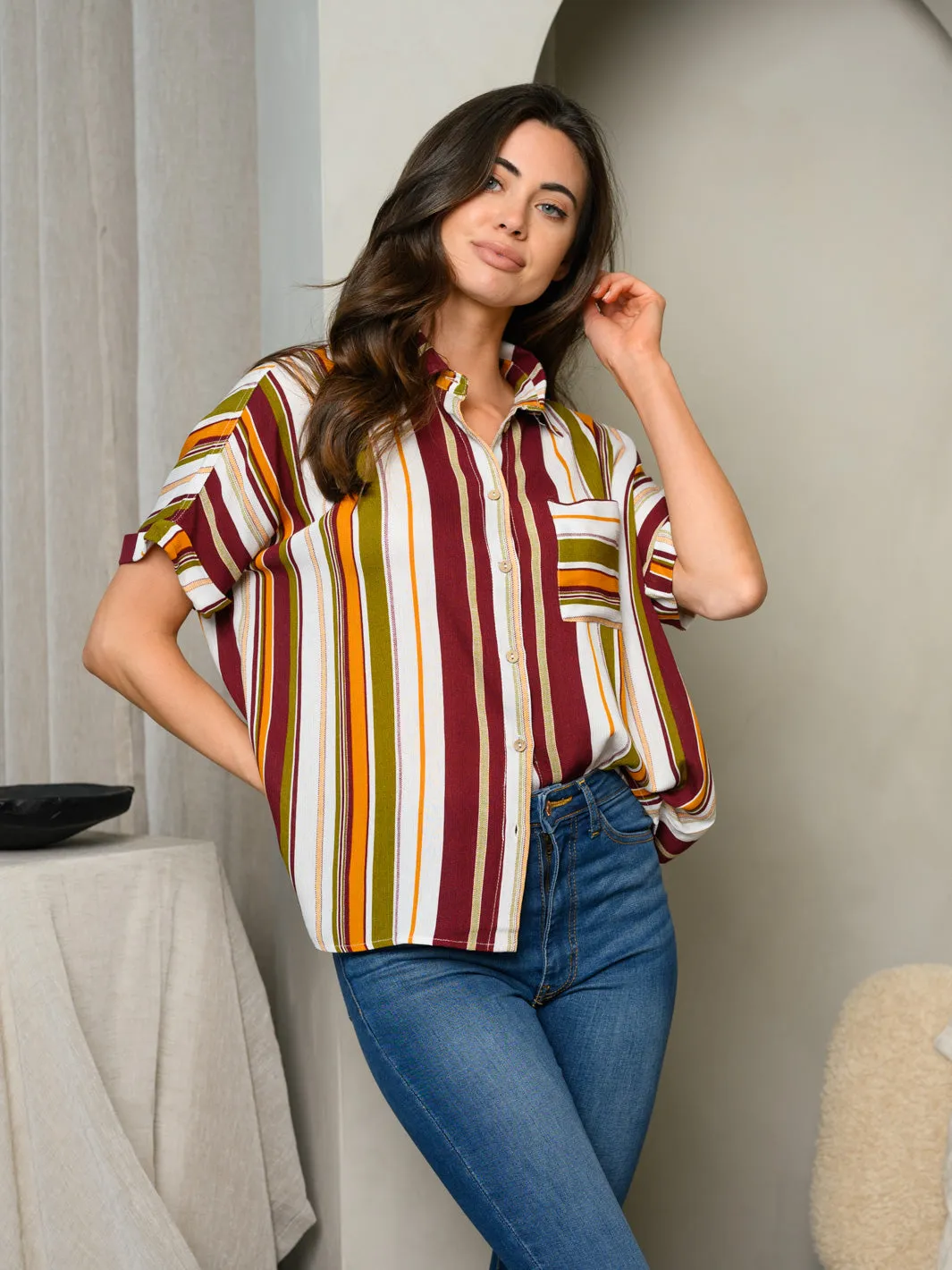 WOMEN'S SHORT SLEEVE BUTTON FRONT COLLAR TOP