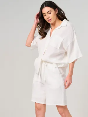 WOMEN'S SHORT SLEEVE BUTTON UP FRONT POCKETS TOP