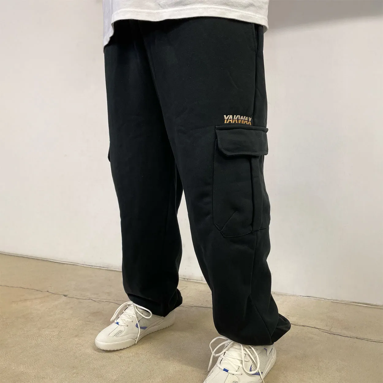 Yakwax Baggy Cargo Joggers - Black
